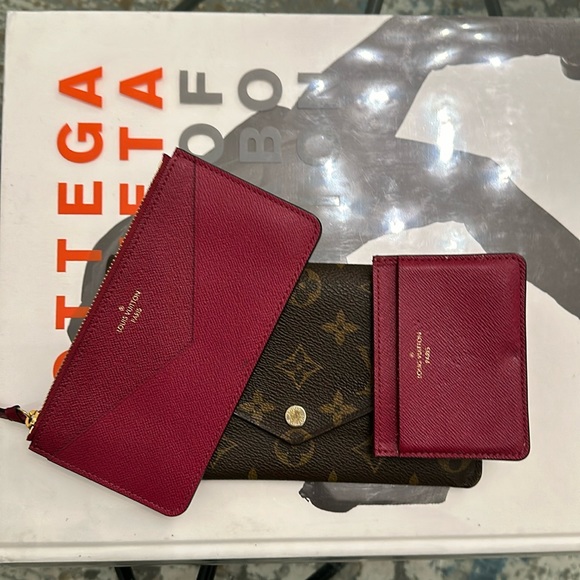 Louis Vuitton Jeanne Purse with Inserts - Picture 2 of 7